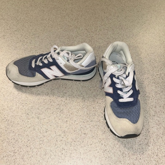 2Y new balance - Picture 3 of 3